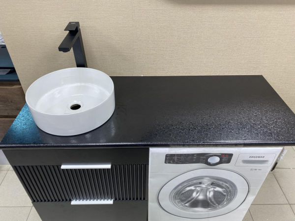 Столешница 120*50(55) отверстие слева черный 